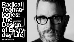 Adam Greenfield og forsiden på boka Against the smart city