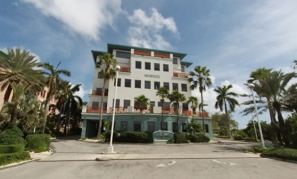 Ugland House på Cayman Islands huser 19 000 bedrifter. Hvordan er det mulig?